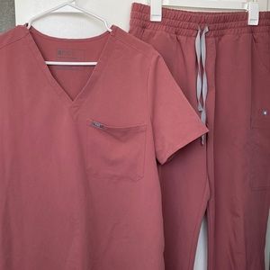 Figs Large Mauve Set